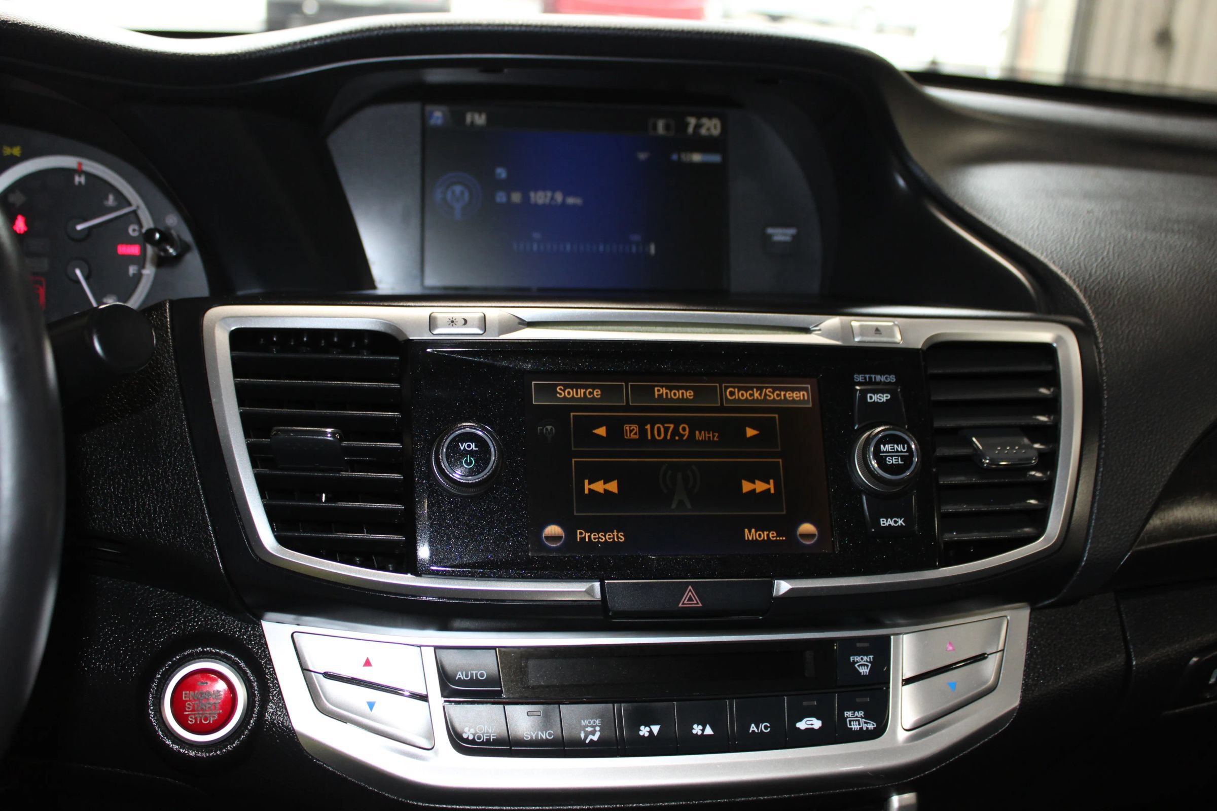 Used 2014 Honda Accord EX-L image 15