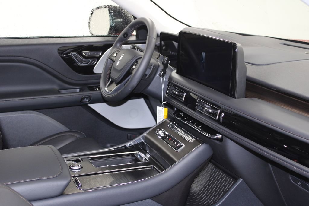 New 2026 Lincoln Aviator Reserve w/ Luxury Package image 31
