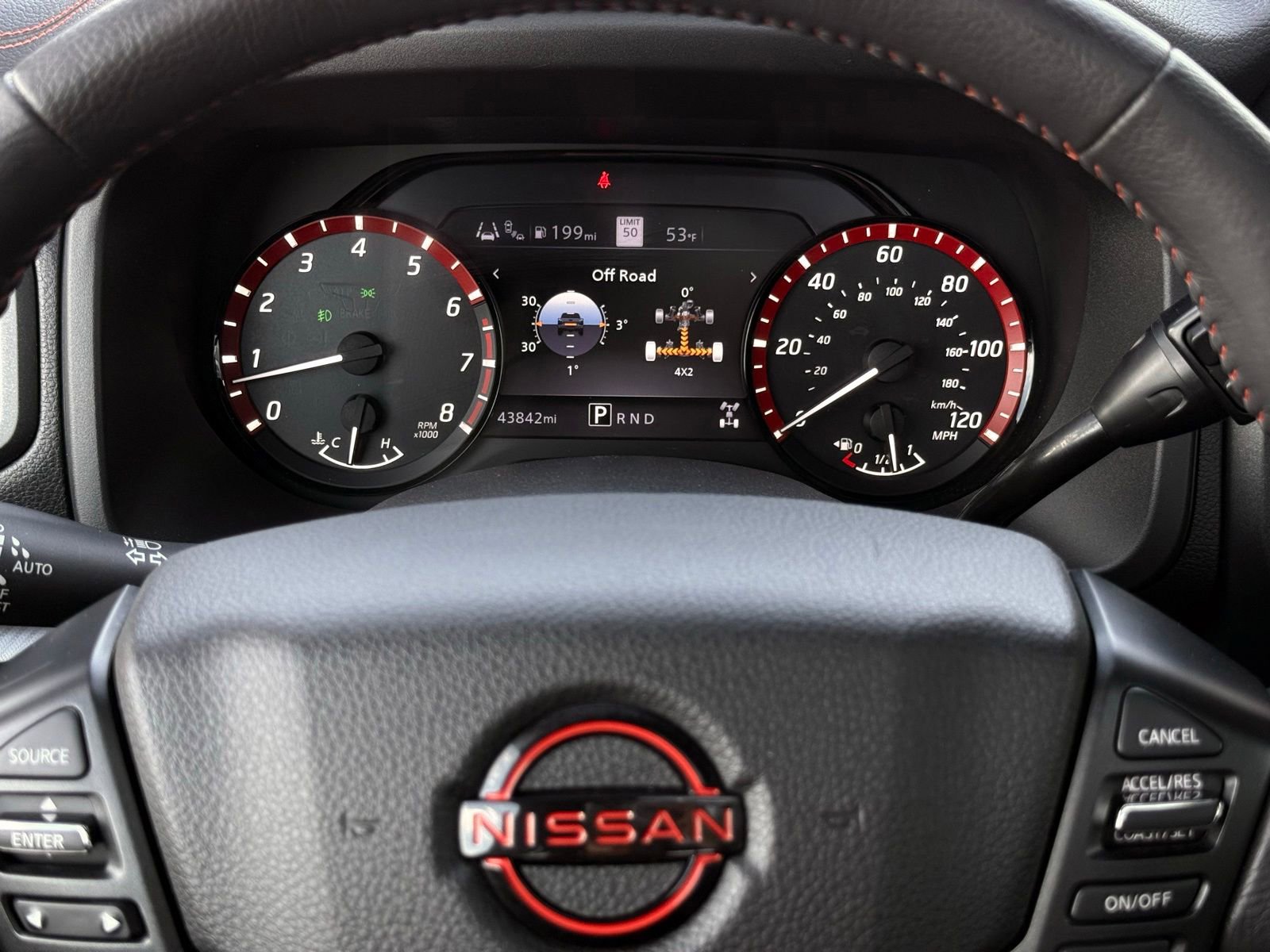 Used 2023 Nissan Titan PRO-4X w/ Pro-4x Convenience Package AWD/4WD image 47