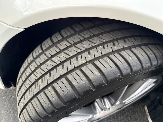 Used 2010 Mercedes-Benz SLK 300 image 25