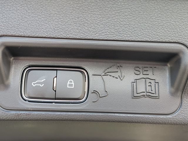 New 2026 Ford Explorer Active AWD/4WD image 30