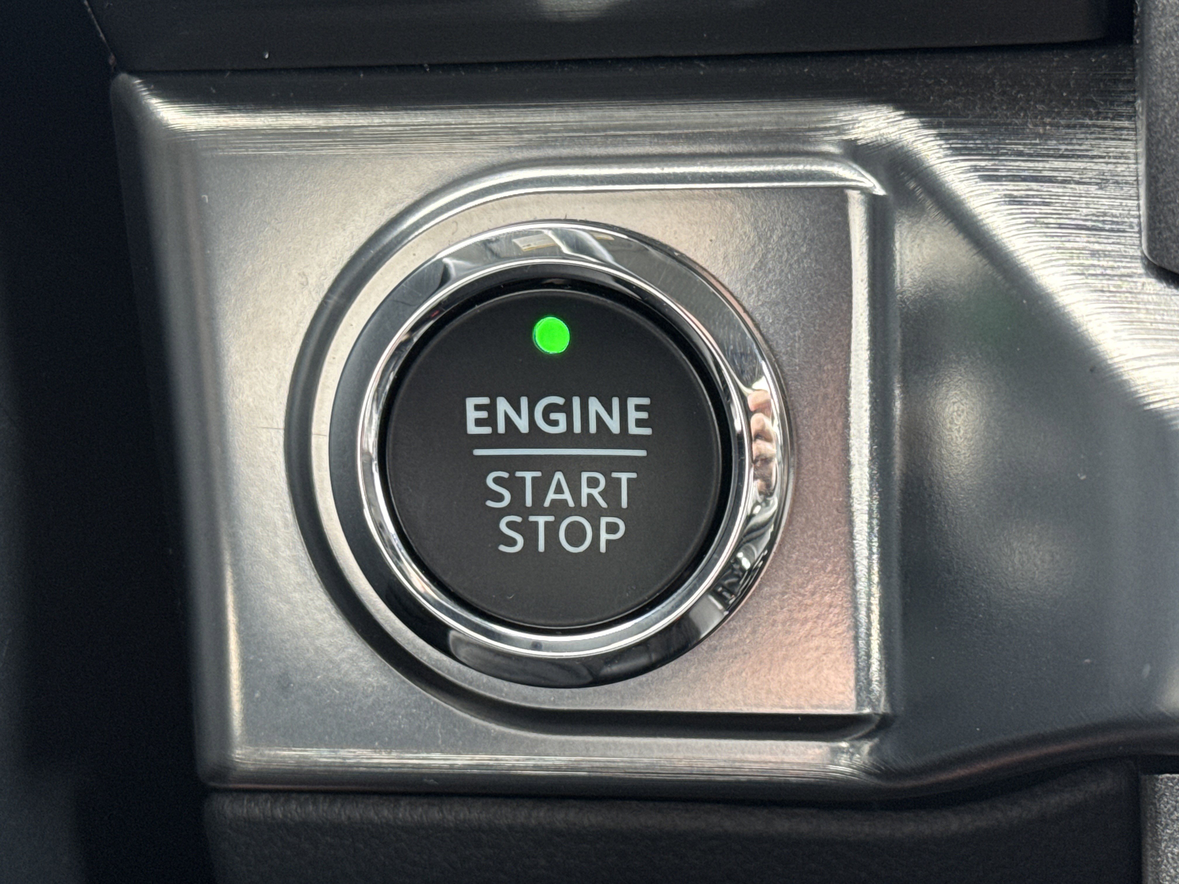 Used 2023 Ford F150 Lariat w/ Equipment Group 502A High image 25