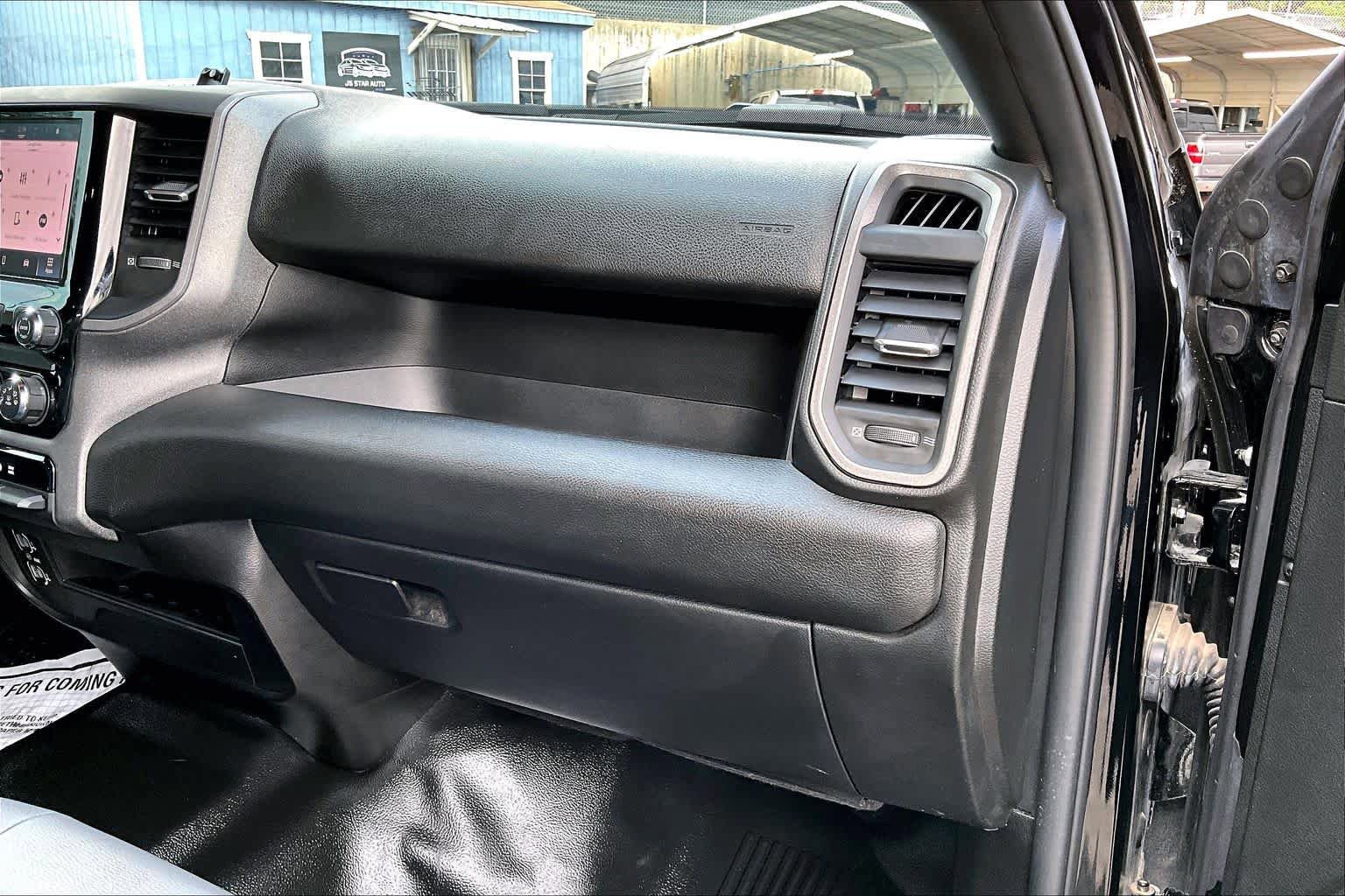 Used 2025 RAM 2500 Tradesman image 19
