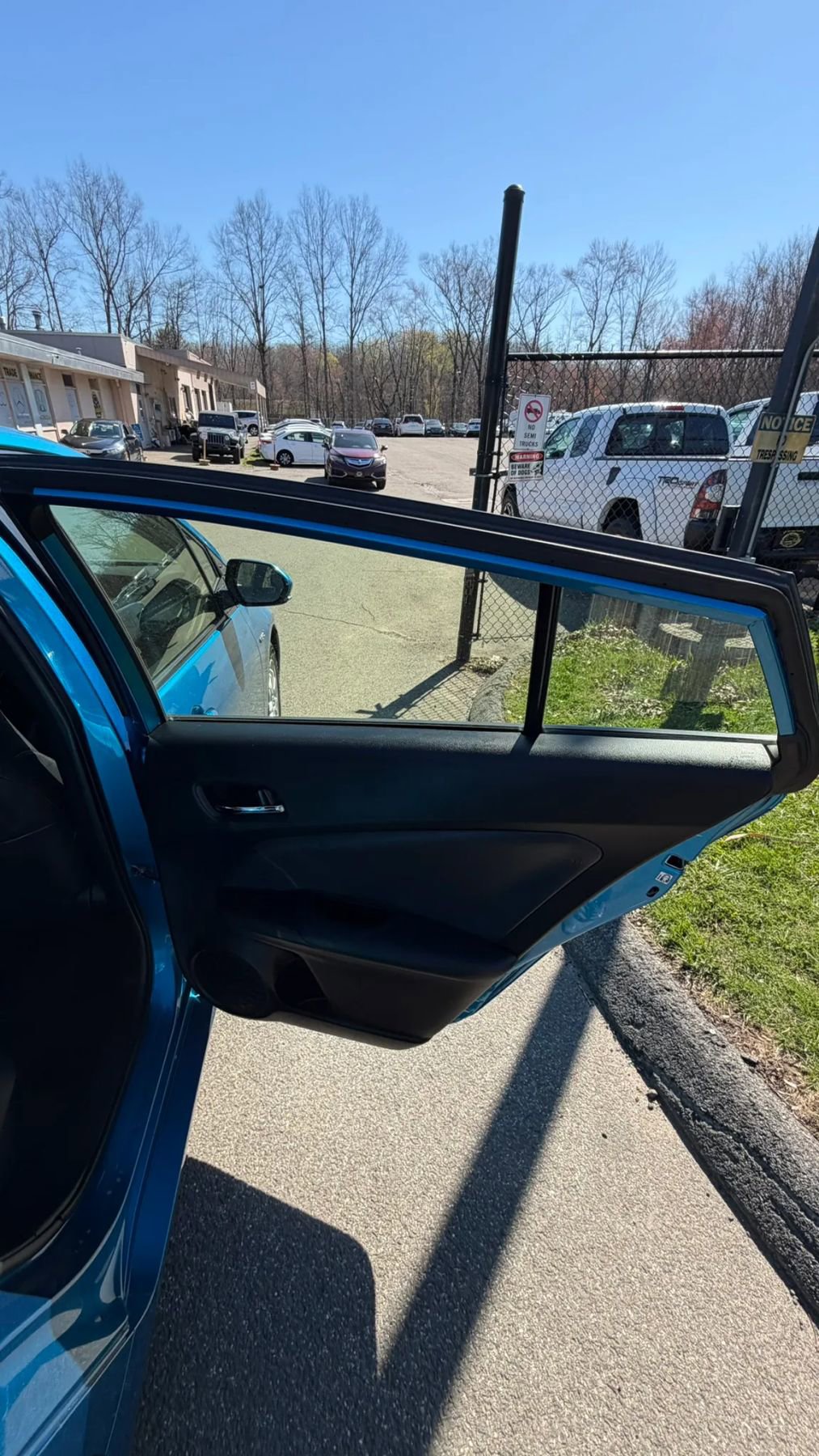 Used 2019 Toyota Prius XLE image 15