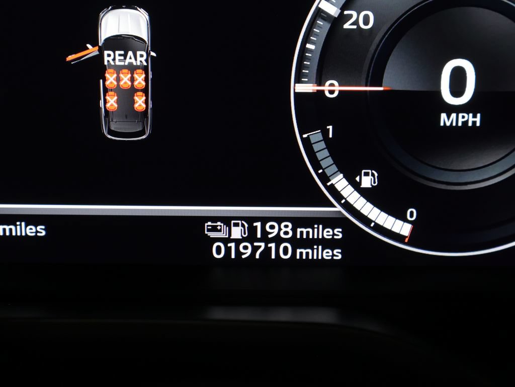 Used 2024 Mitsubishi Outlander SEL AWD/4WD image 41