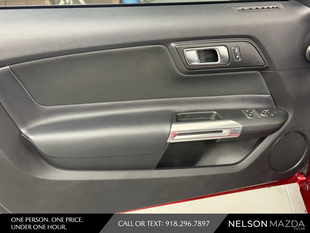 Used 2018 Ford Mustang GT RWD image 17
