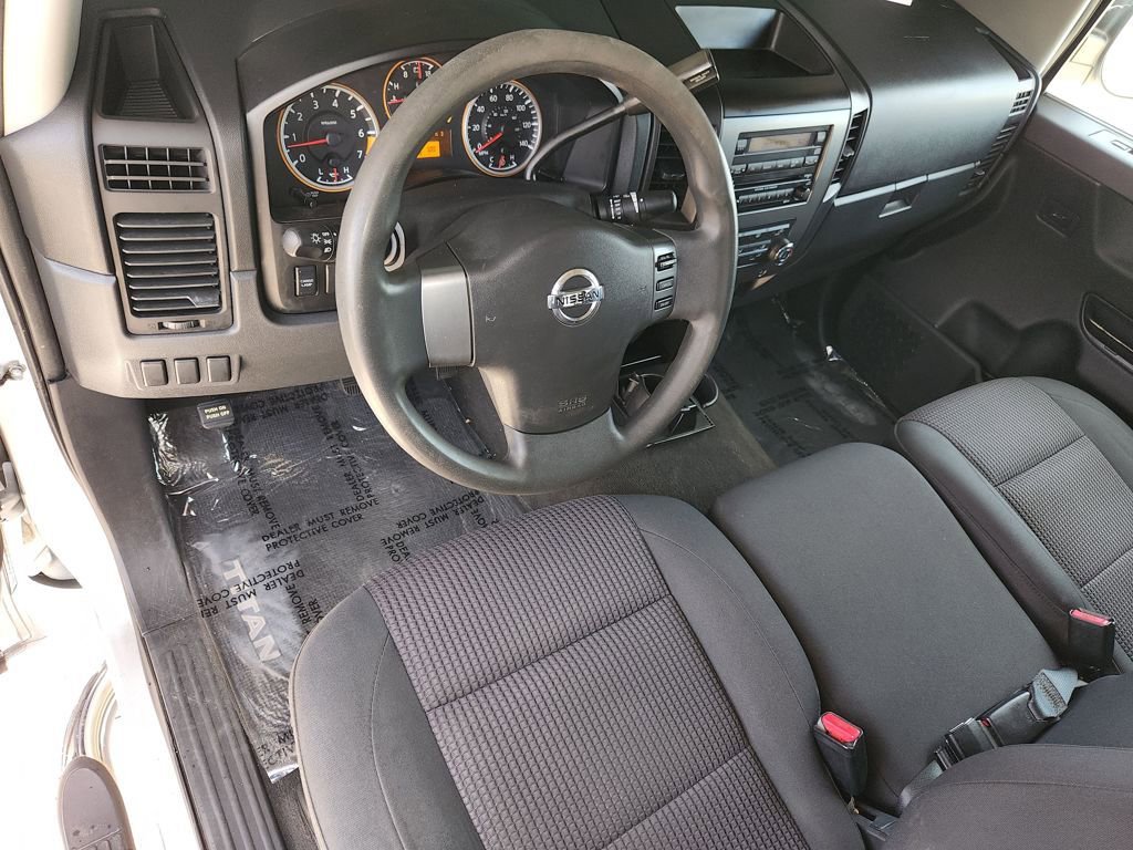 Used 2012 Nissan Titan SV image 11