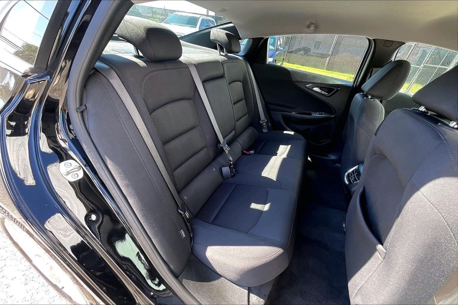 Used 2025 Chevrolet Malibu LT FWD image 31