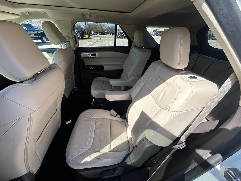 Used 2021 Ford Explorer Platinum w/ Equipment Group 601A image 20