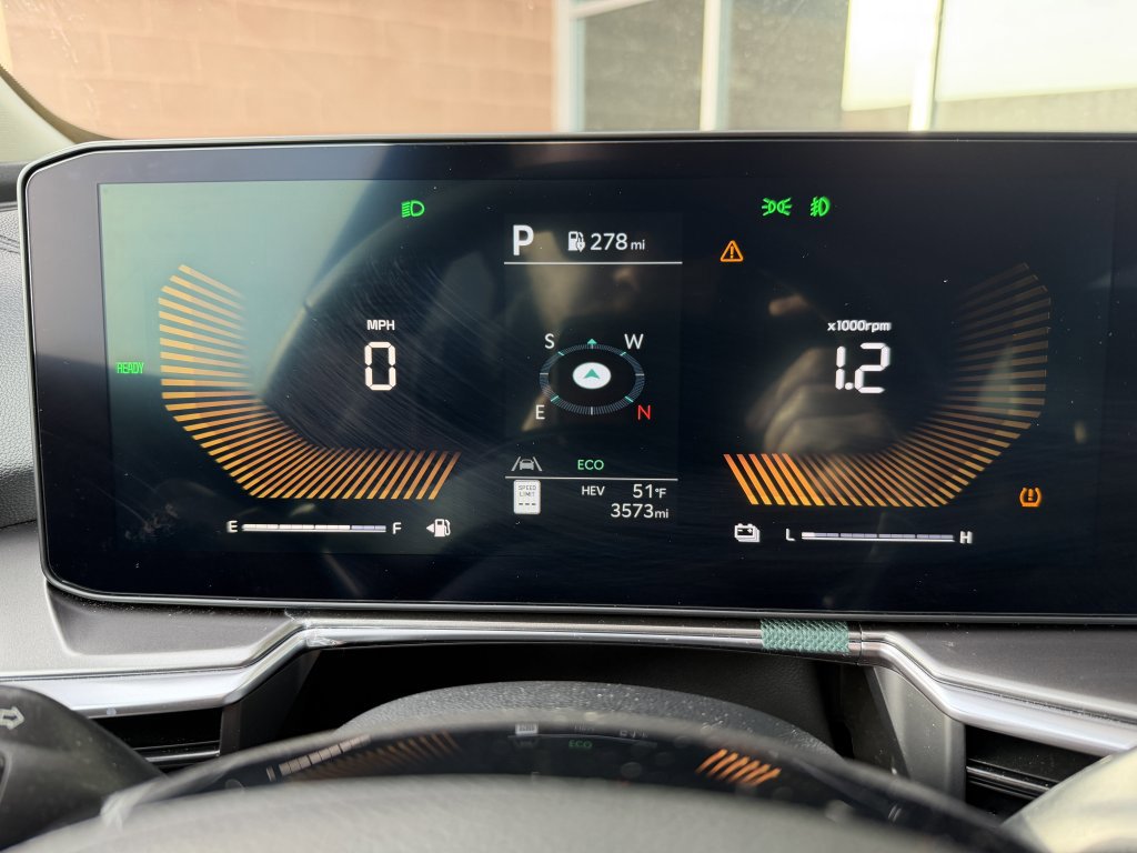 Used 2025 Kia Sorento EX image 17