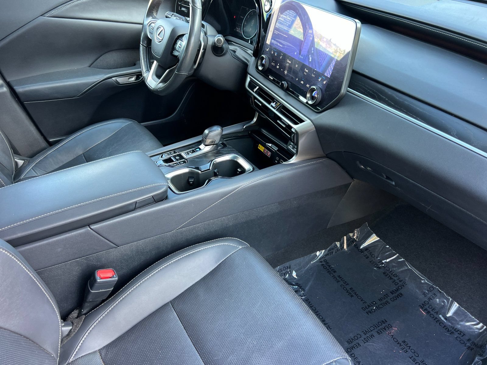 Used 2023 Lexus RX 350 Premium Plus w/ Cold Area Package AWD/4WD image 15