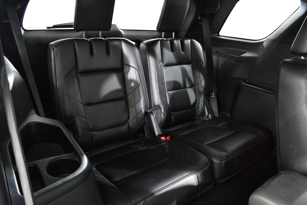 Used 2019 Ford Explorer Platinum AWD/4WD image 20