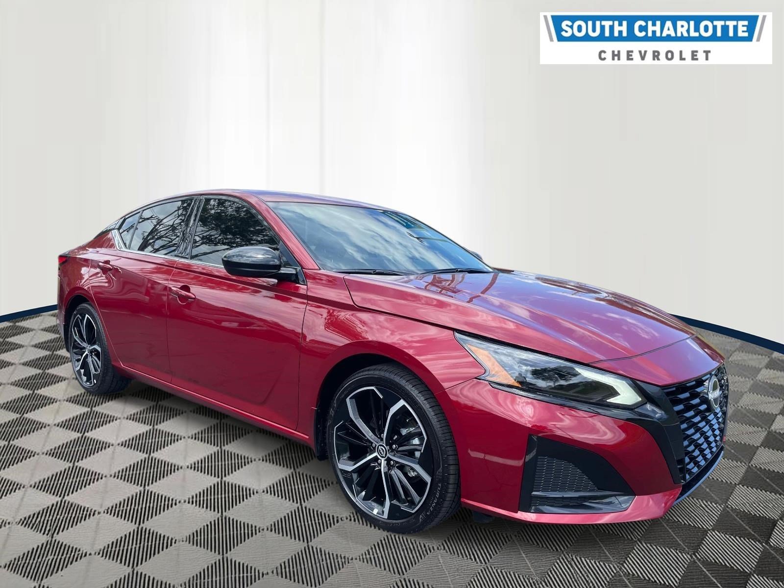 Used 2026 Nissan Altima 2.5 SR FWD image 3