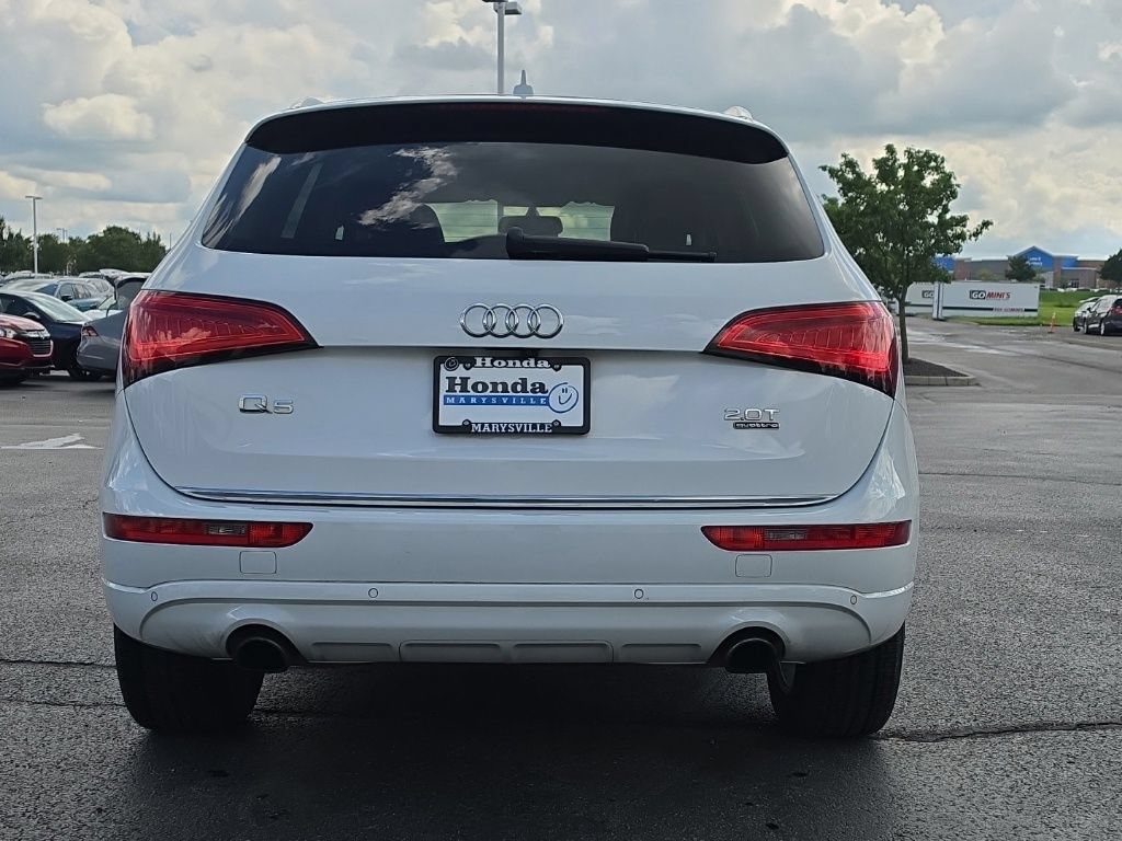 Used 2017 Audi Q5 2.0T Premium Plus w/ Technology Package AWD/4WD image 6