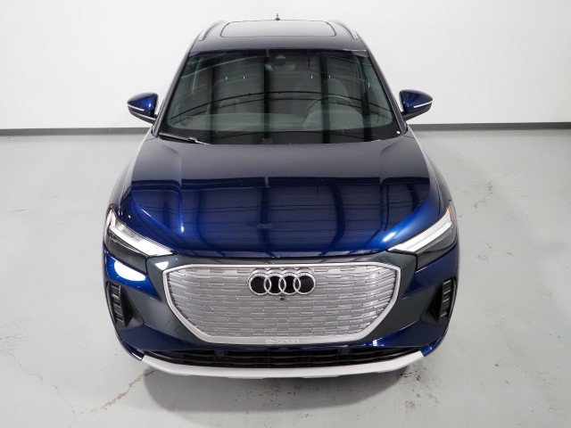 Used 2023 Audi Q4 e-tron Premium Plus w/ Premium Plus RWD image 11