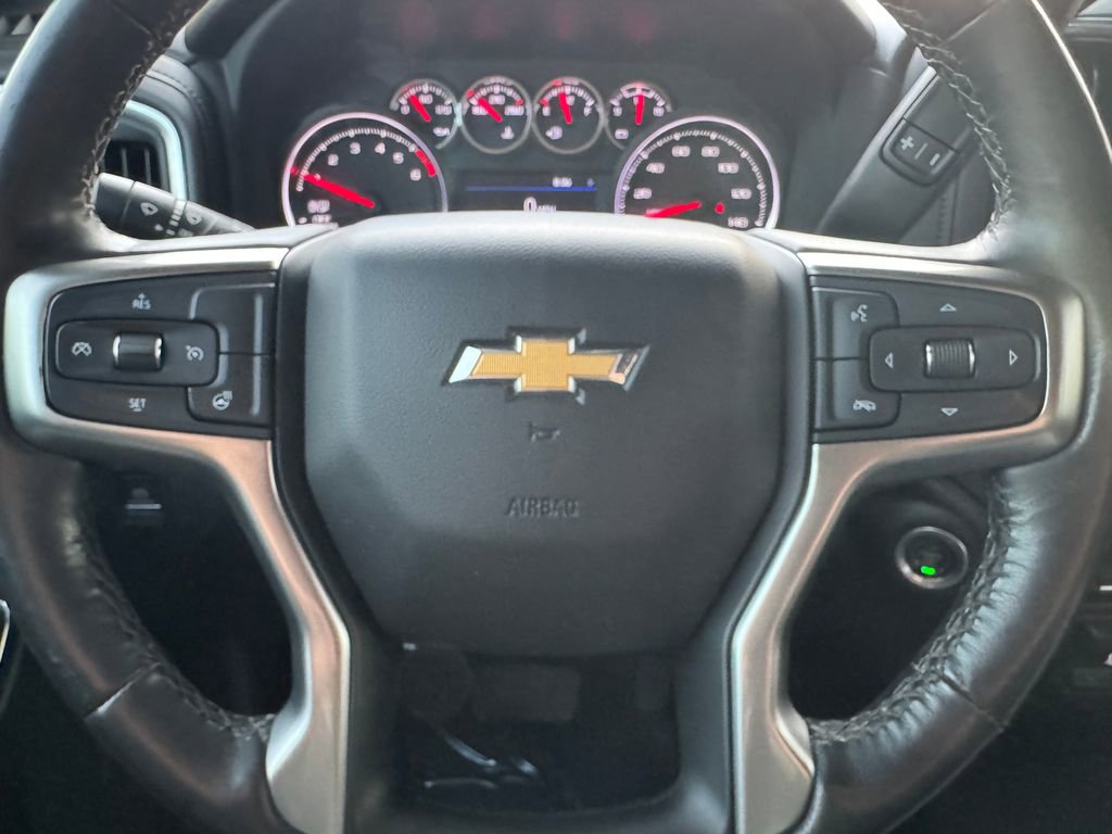 Used 2022 Chevrolet Silverado 1500 LT image 29