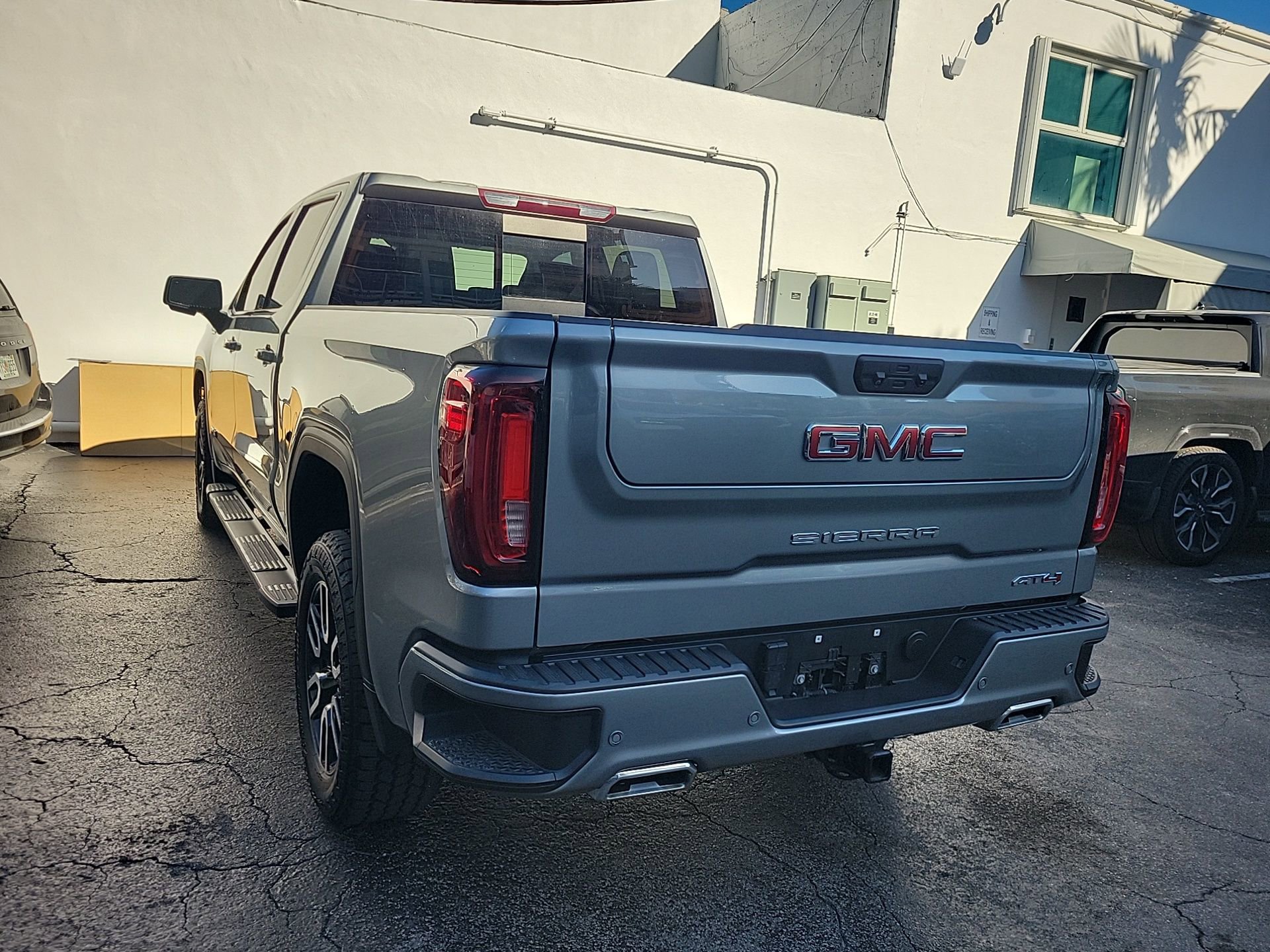 Used 2023 GMC Sierra 1500 AT4 w/ AT4 Premium Package image 14