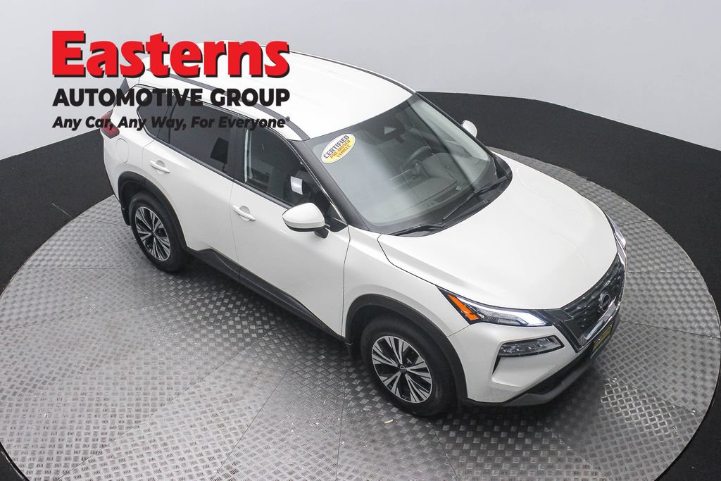 Used 2023 Nissan Rogue SV AWD/4WD image 3