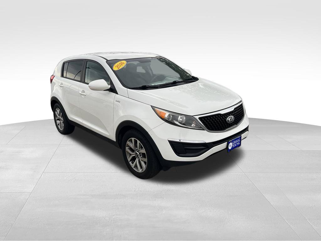 Used 2016 Kia Sportage LX AWD/4WD image 8