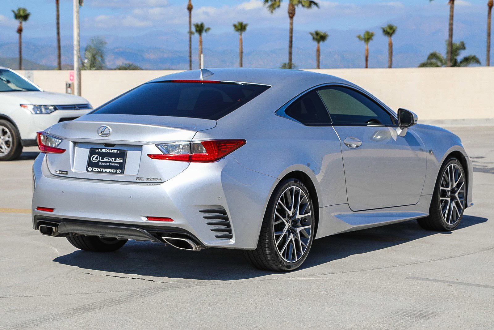 Used 2016 Lexus RC 200t image 7