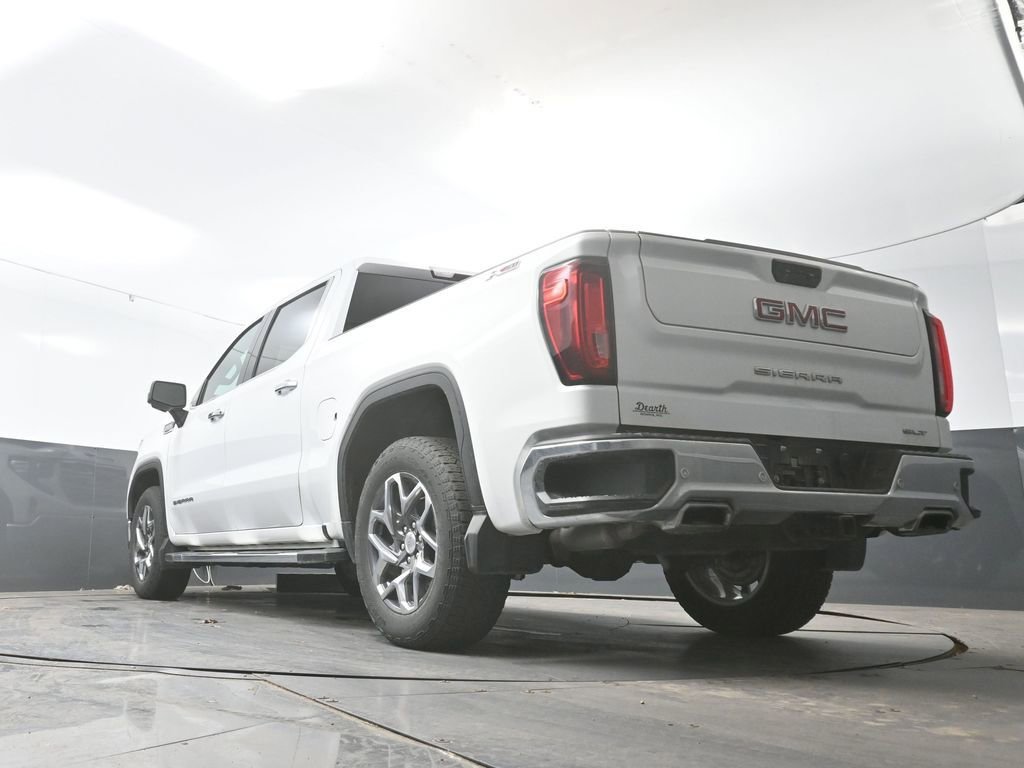 Used 2023 GMC Sierra 1500 SLT w/ SLT Premium Plus Package image 31