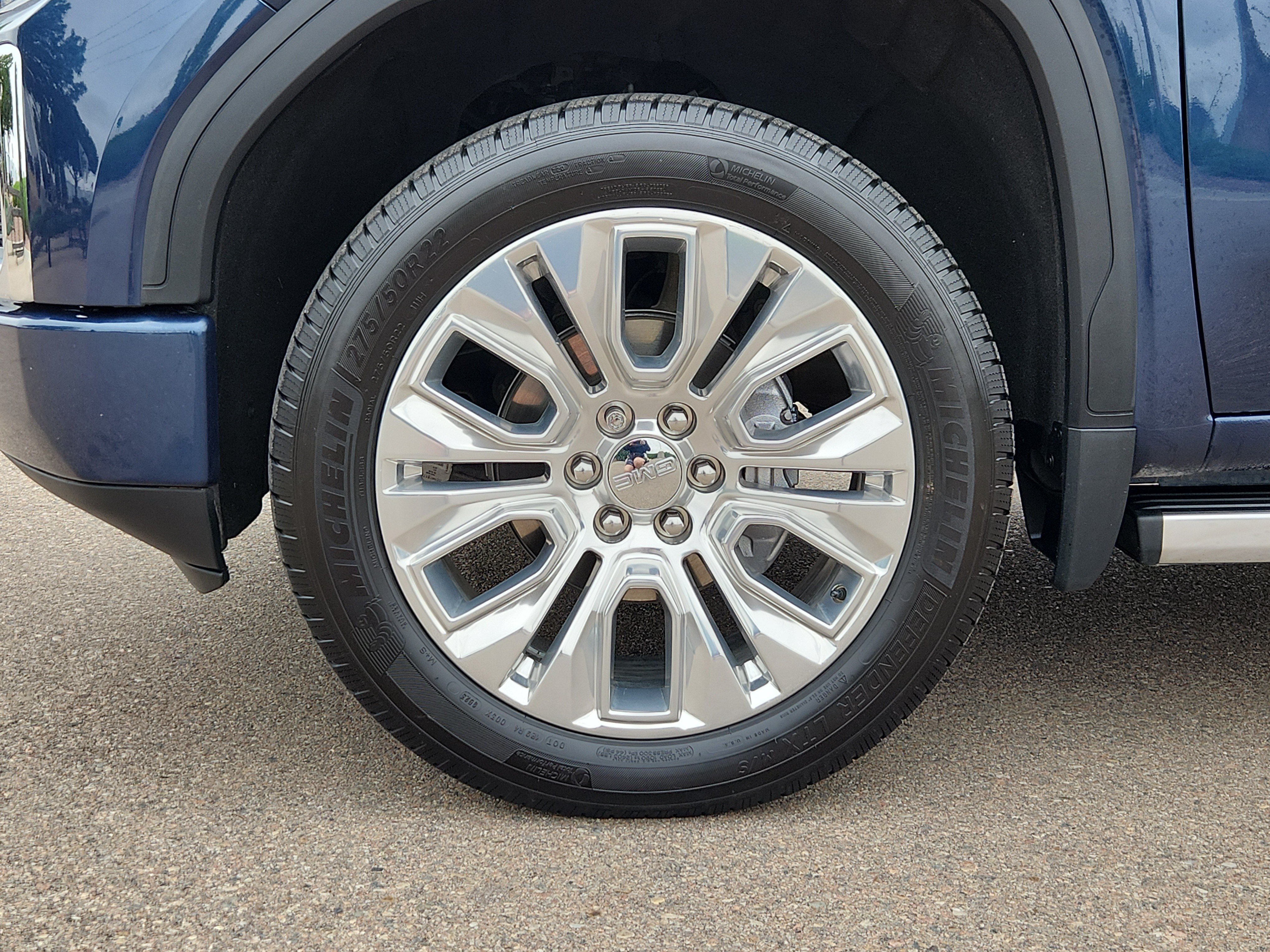 Used 2020 GMC Sierra 1500 Denali w/ Denali Ultimate Package AWD/4WD image 19