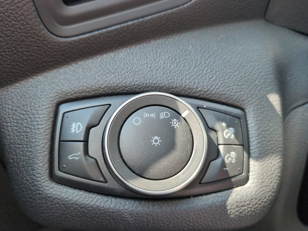 Used 2019 Ford Escape SE AWD/4WD image 17