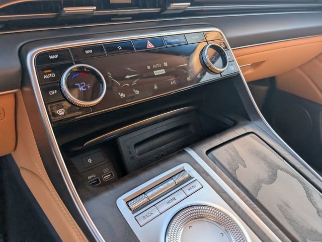 Used 2022 Genesis GV80 3.5T Advanced + image 21