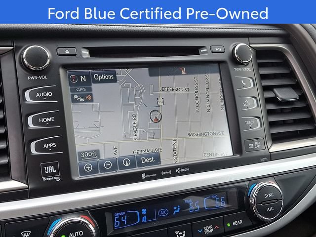Used 2019 Toyota Highlander Limited AWD/4WD image 19