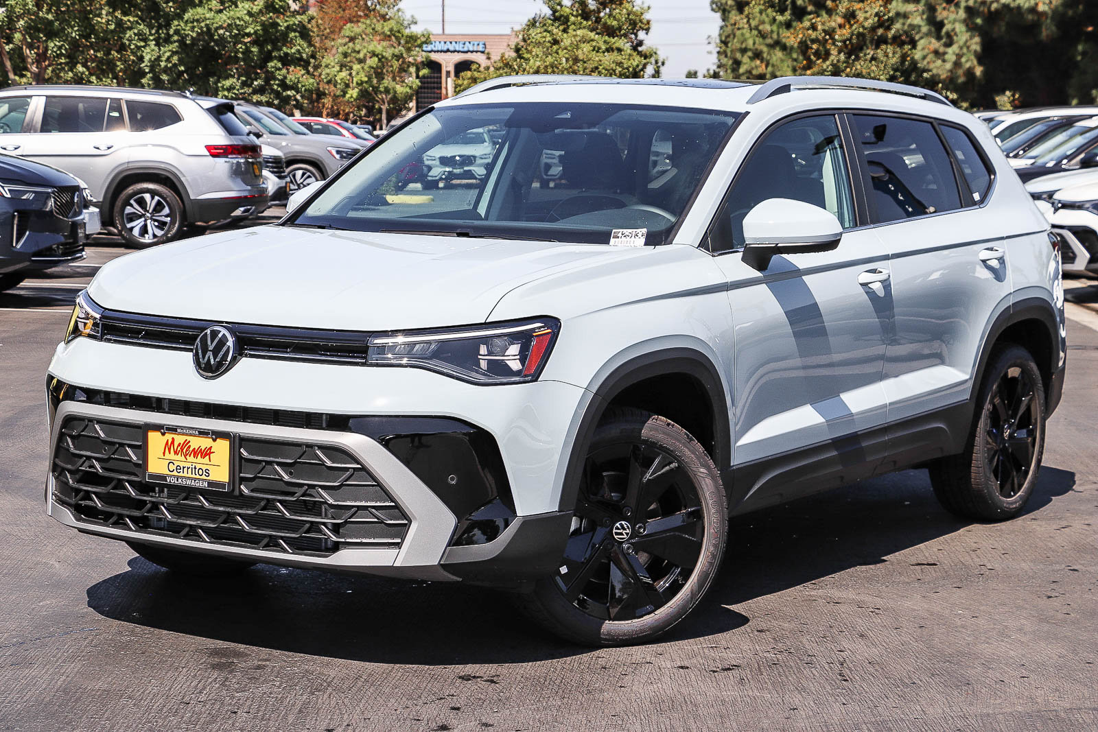 New 2026 Volkswagen Taos SE