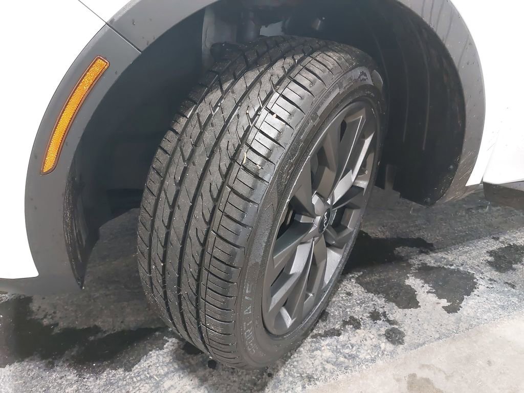Used 2023 Kia Sorento SX Prestige image 34