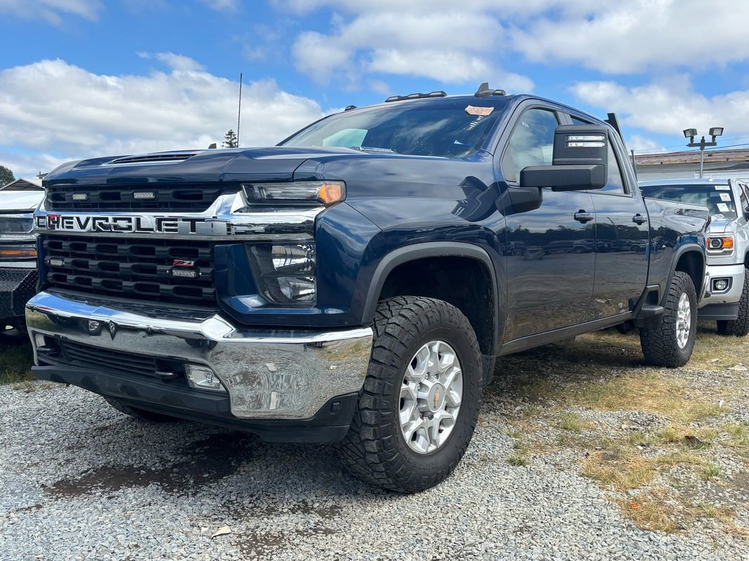 Used 2021 Chevrolet Silverado 2500 LT w/ Convenience Package AWD/4WD image 7