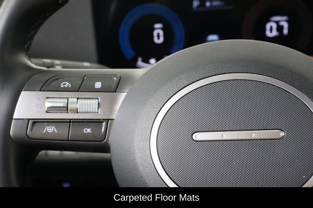 Used 2025 Hyundai Kona SEL image 8