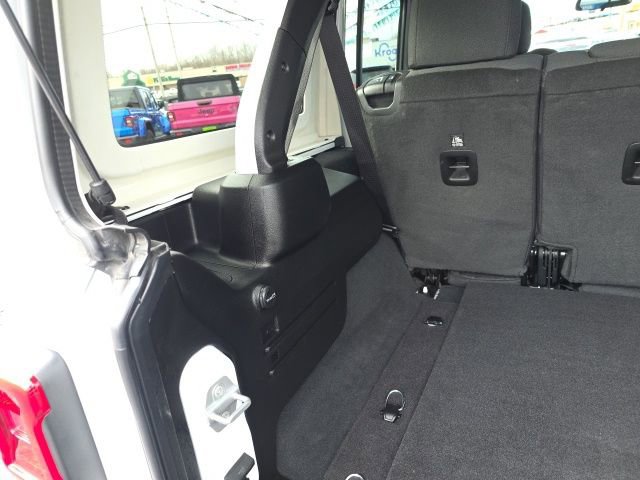 Used 2024 Jeep Wrangler Sport S image 50