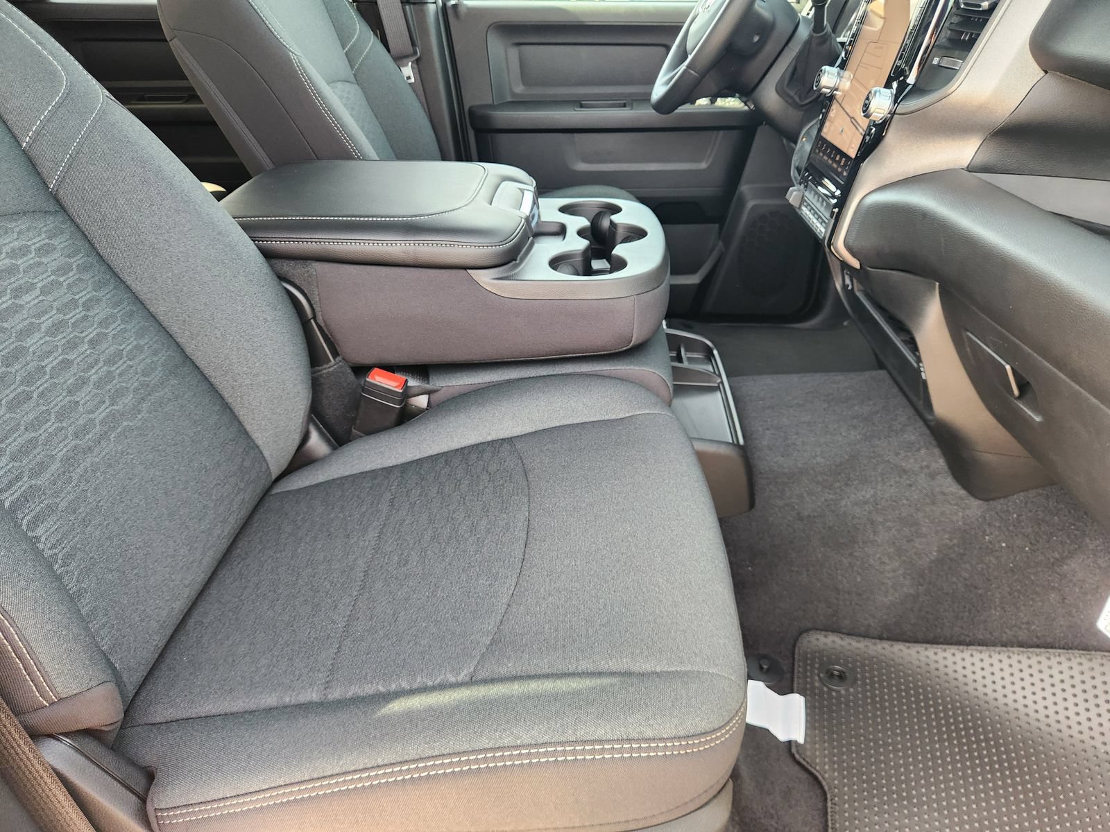 New 2026 RAM 3500 Tradesman AWD/4WD image 13
