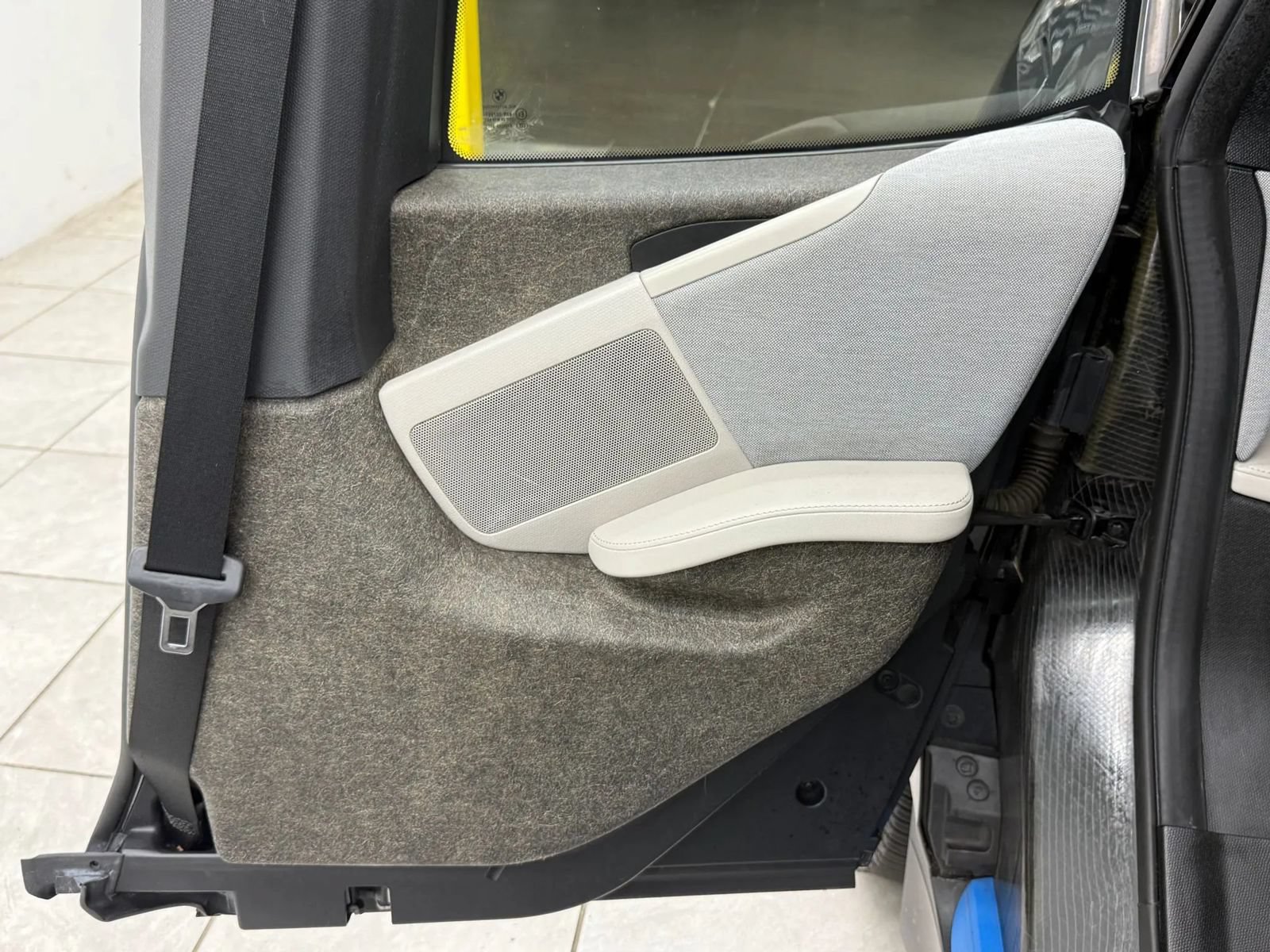 Used 2015 BMW i3 w/ Range Extender RWD image 21