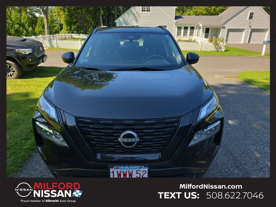 Certified 2023 Nissan Rogue SV w/ SV Premium B Package AWD/4WD image 8