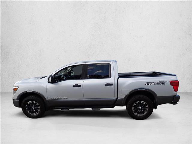 Used 2018 Nissan Titan PRO-4X w/ Pro-4x Convenience Package AWD/4WD image 2
