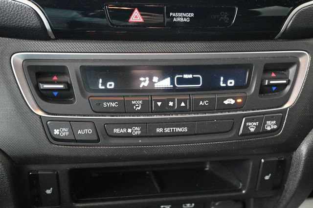 Used 2025 Honda Passport TrailSport image 12