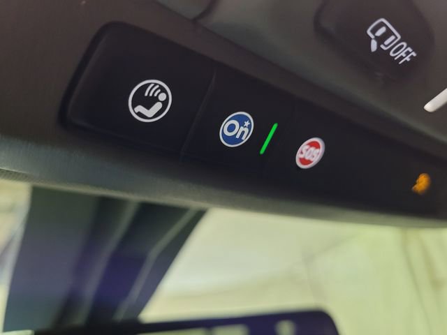 Used 2021 GMC Sierra 2500 SLT w/ SLT Convenience Package image 39