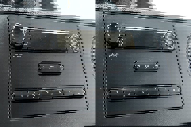 Used 2013 Ford E-350 and Econoline 350 Extended Super Duty w/ PWR Group image 22