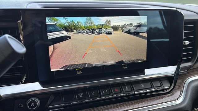 Used 2024 Chevrolet Silverado 2500 LT image 26