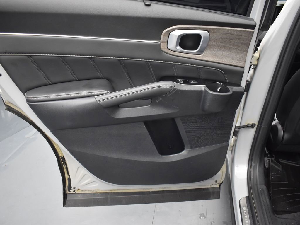 Used 2022 Kia Sorento X-Line EX AWD/4WD image 17