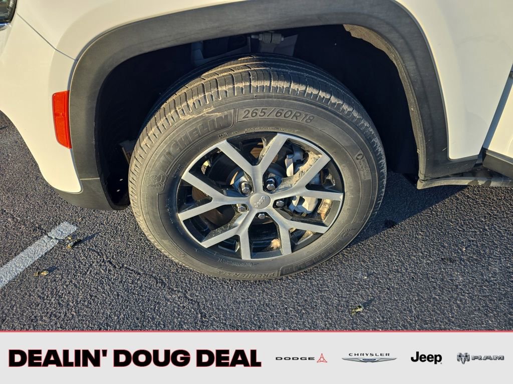 Used 2025 Jeep Grand Cherokee Limited w/ Trailer Tow Package image 28