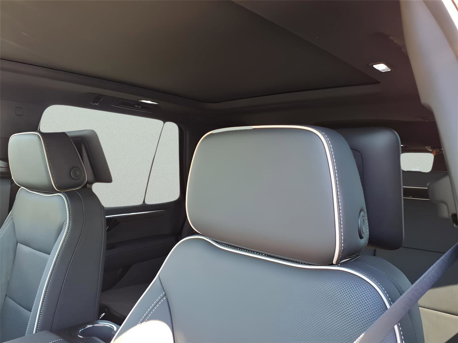 New 2026 Chevrolet Tahoe Premier image 17