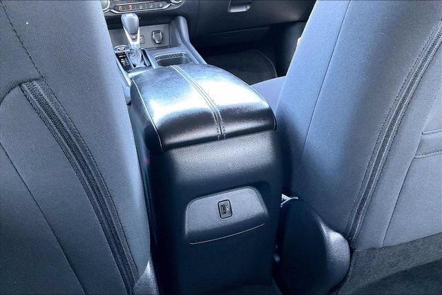 Certified 2022 Nissan Sentra SV FWD image 10