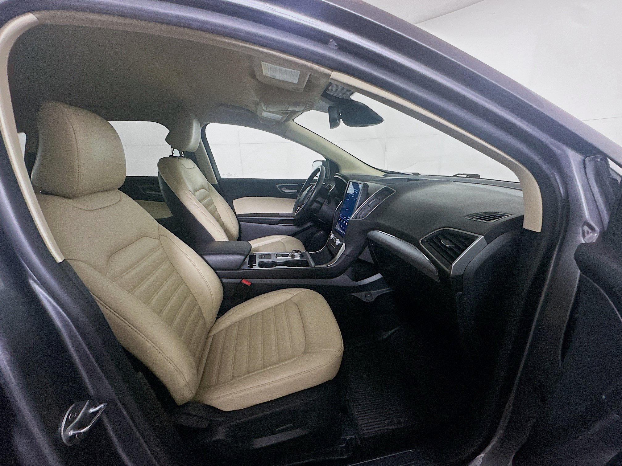 Used 2021 Ford Edge SEL w/ Cargo Accessory Package AWD/4WD image 30