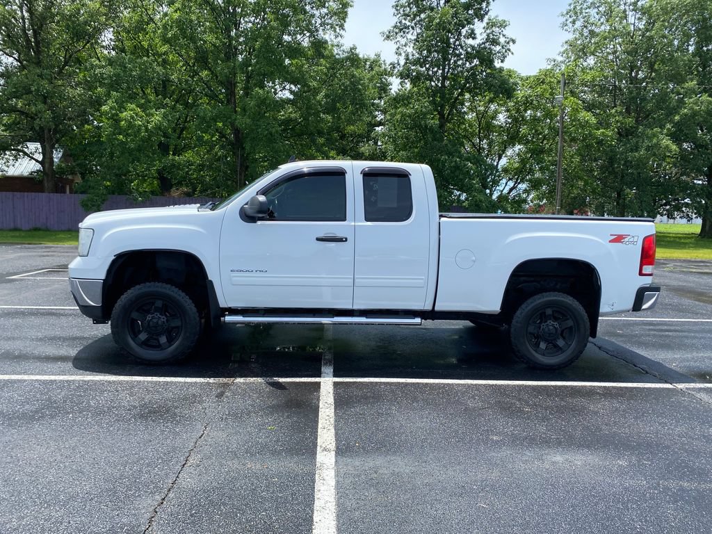 Used 2013 GMC Sierra 2500 SLE AWD/4WD image 4
