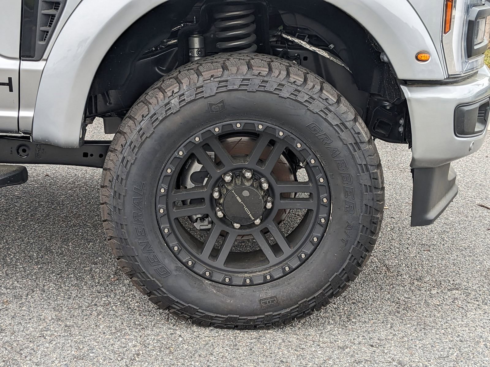 New 2024 Ford F250 Lariat w/ Lariat Ultimate Package image 13