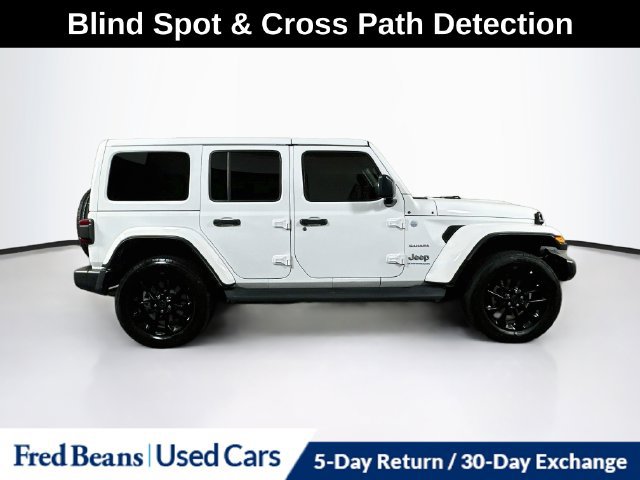Used 2024 Jeep Wrangler Unlimited Sahara w/ Safety Group AWD/4WD image 11